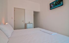 Meltemi Antiparos